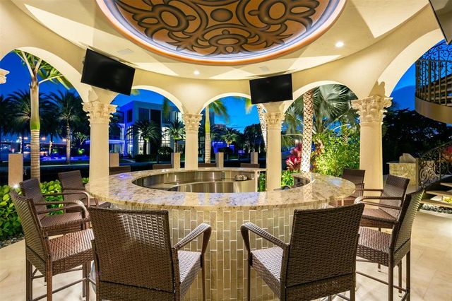 $25,000,000 | 2 Pelican Drive, Fort Lauderdale, FL 33301