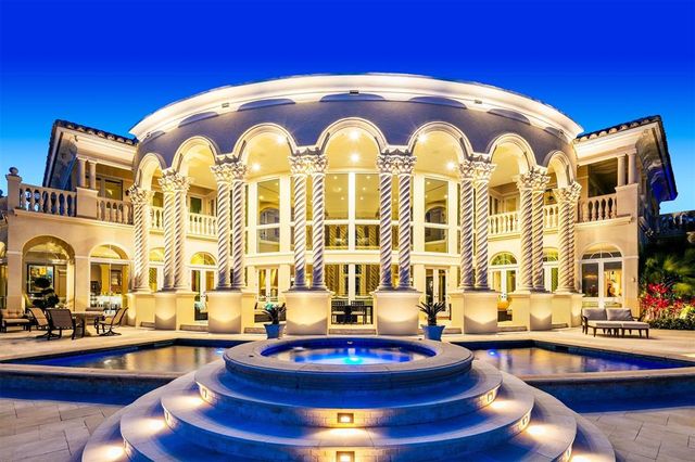 $25,000,000 | 2 Pelican Drive, Fort Lauderdale, FL 33301