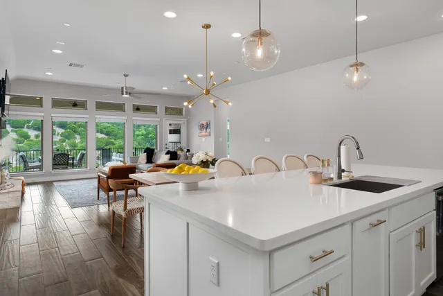 $3,995 | 6105 Fadden Road, Austin, TX 78738