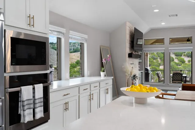 $3,995 | 6105 Fadden Road, Austin, TX 78738