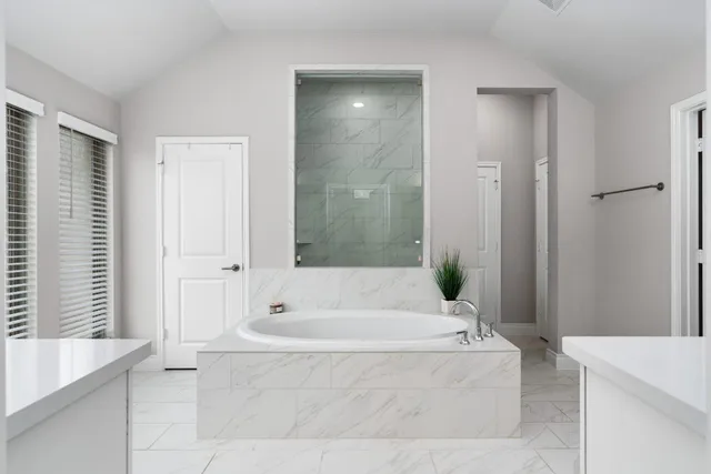 $3,995 | 6105 Fadden Road, Austin, TX 78738