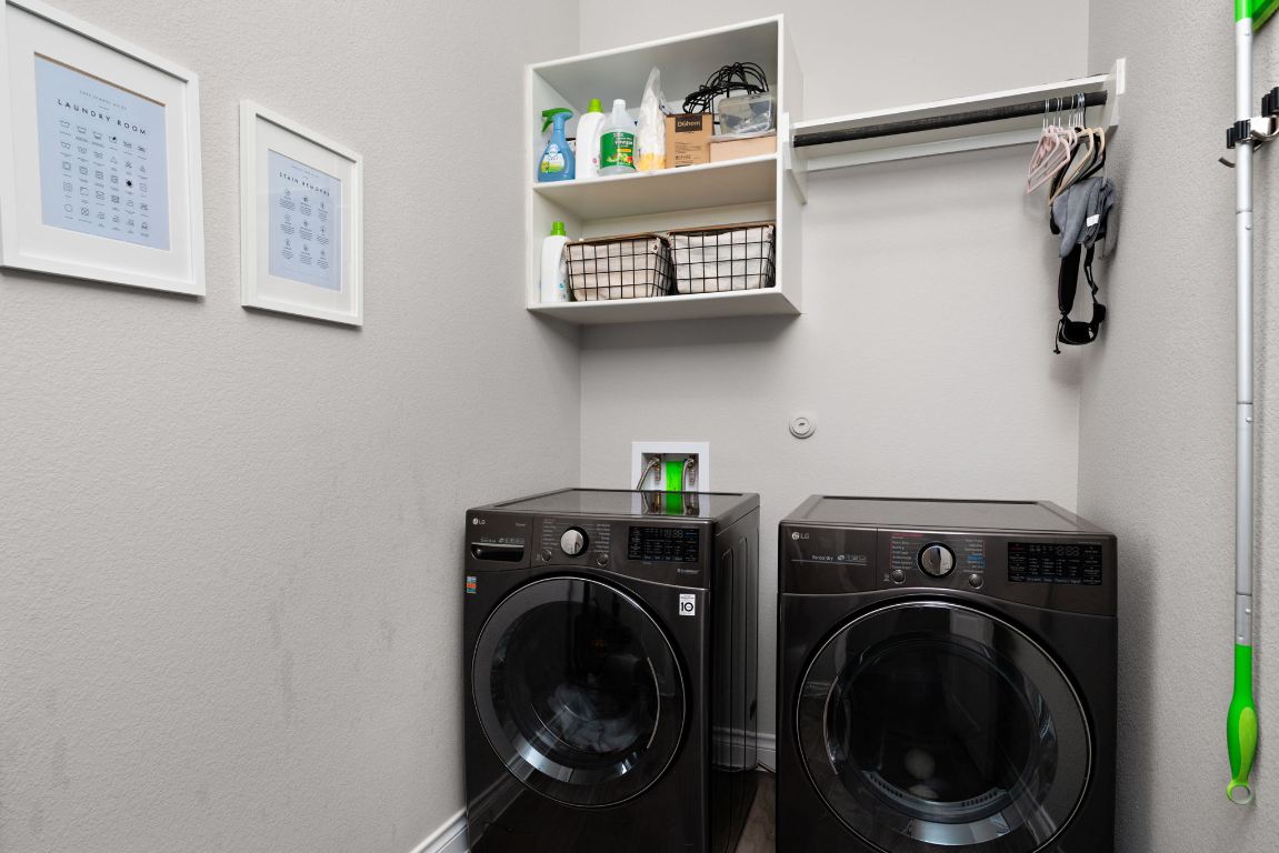 6105 Fadden Road Austin, TX 78738 - Photo 30 of 40 a utility room with dryer and washer