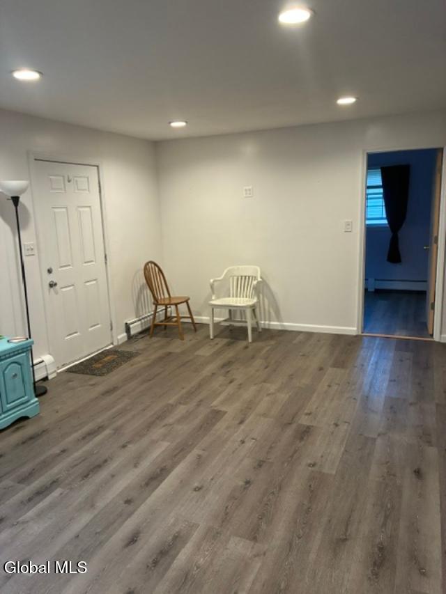 3 Charles Road Colonie, NY 12110 - Photo 4 of 22 3 Chrles lr3