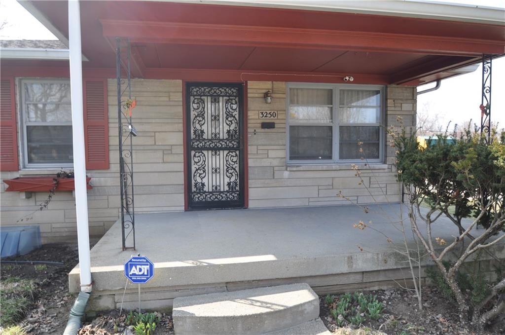 3250 North Riley Avenue Indianapolis, IN 46218 - Photo 4 of 36 Gallery Image 4