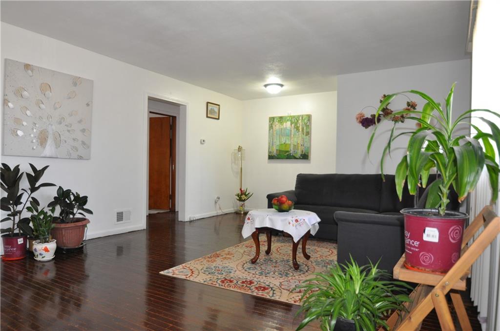 3250 North Riley Avenue Indianapolis, IN 46218 - Photo 8 of 36 Gallery Image 8