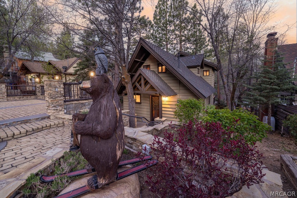 802 Conklin Road Big Bear Lake, CA 92315 - Photo 5 of 52