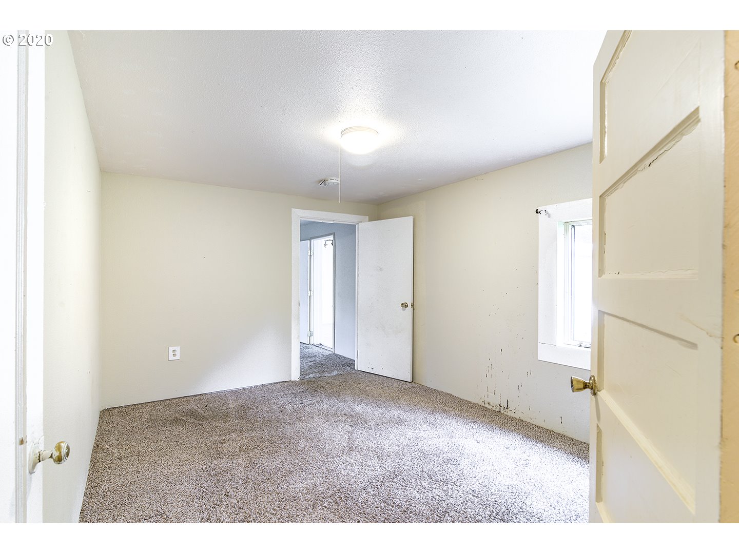 11515 Northwest Laidlaw Road Portland, OR 97229 - Photo 17 of 29 Gallery Image 17