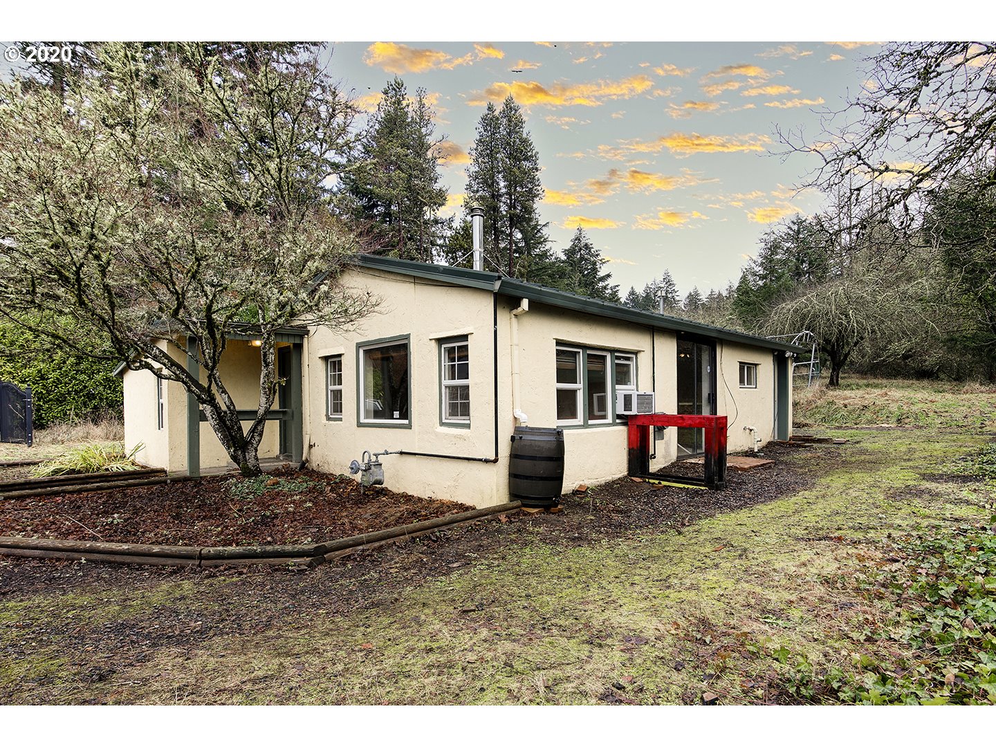 11515 Northwest Laidlaw Road Portland, OR 97229 - Photo 3 of 29 Gallery Image 3