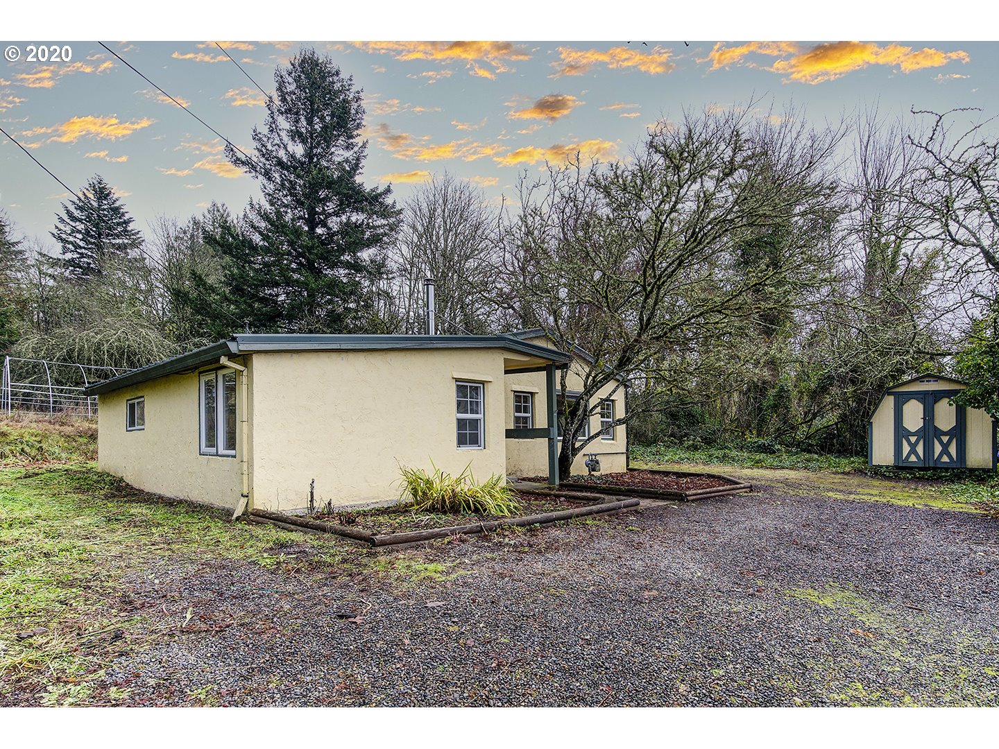 11515 Northwest Laidlaw Road Portland, OR 97229 - Photo 4 of 29 Gallery Image 4