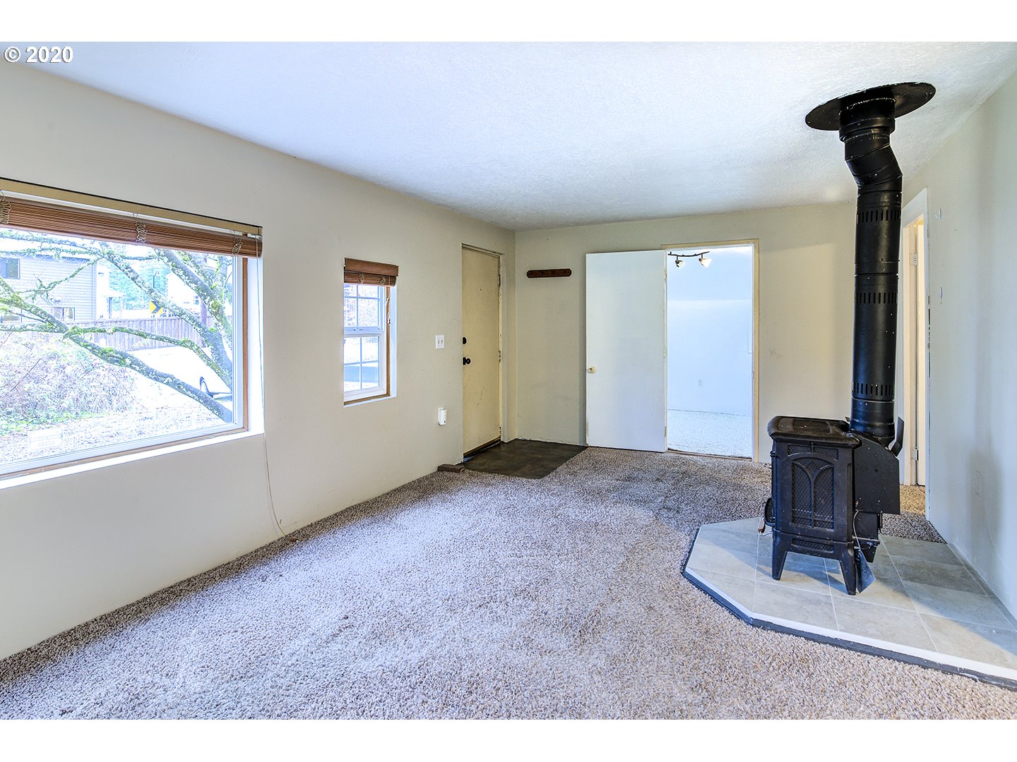11515 Northwest Laidlaw Road Portland, OR 97229 - Photo 8 of 29 Gallery Image 8
