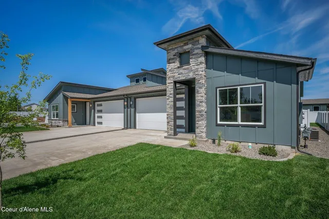 $590,000 | 7388 Breaux Drive, Coeur D'Alene, ID 83815