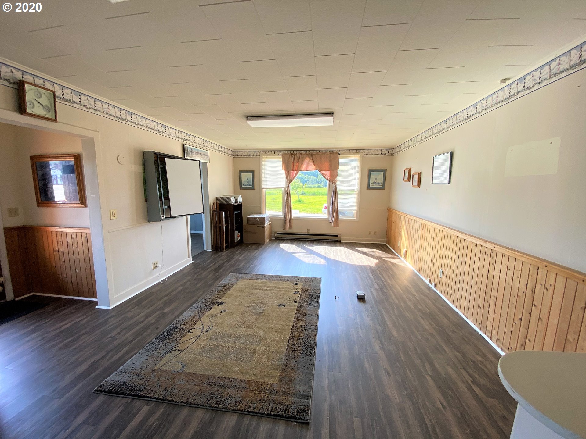 901 Highway Avenue Reedsport, OR 97467 - Photo 9 of 30 Lower Unit