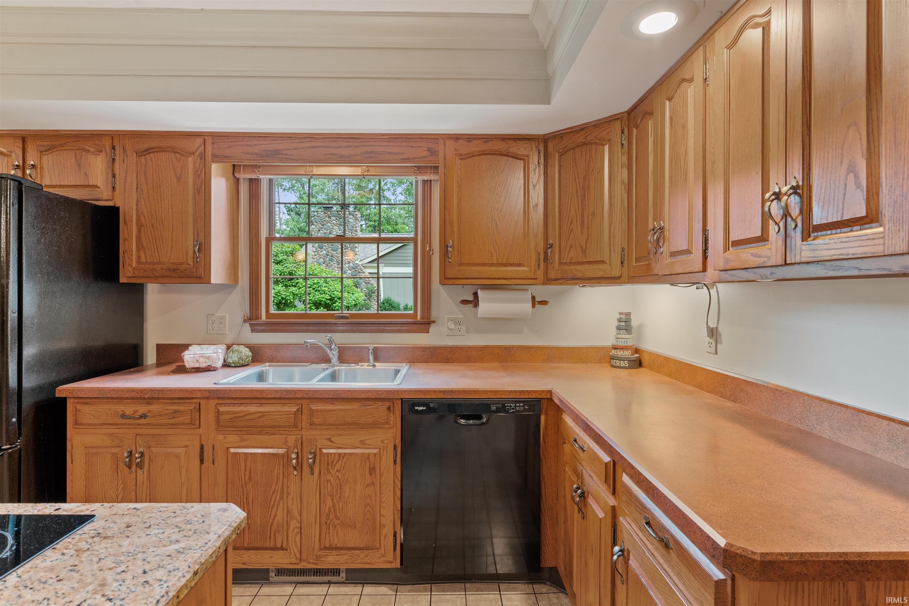 50677 Ridgemoor Way Granger, IN 46530 - Photo 5 of 36 Gallery Image 5