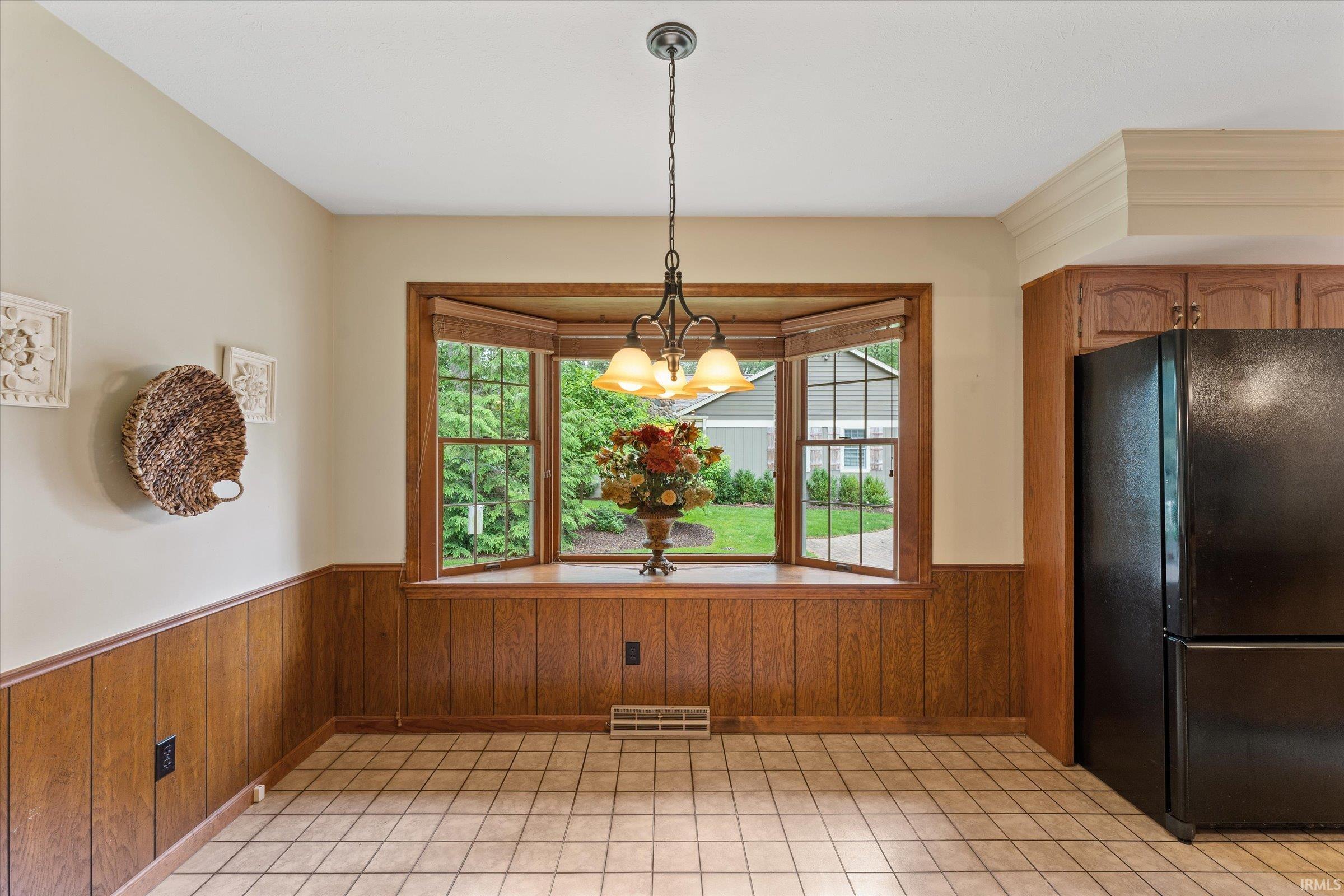 50677 Ridgemoor Way Granger, IN 46530 - Photo 7 of 36 Gallery Image 7