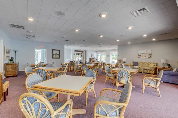 $249,990 | 18350 Southeast Wood Haven Lane, Unit J, Jupiter, FL 33469