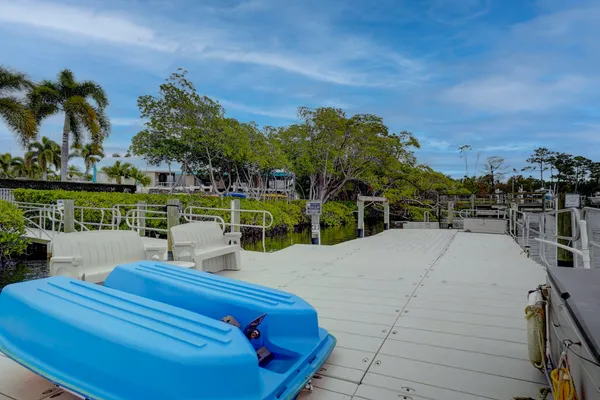 $249,990 | 18350 Southeast Wood Haven Lane, Unit J, Jupiter, FL 33469