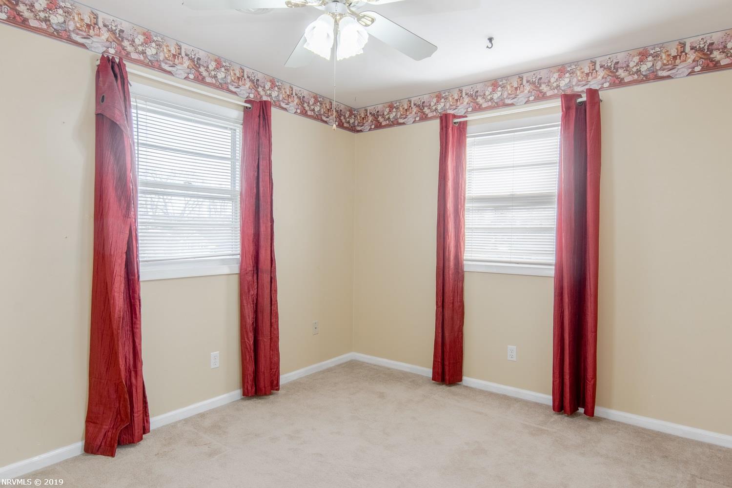 7737 Brandon Road Radford, VA 24141 - Photo 47 of 58 Gallery Image 47