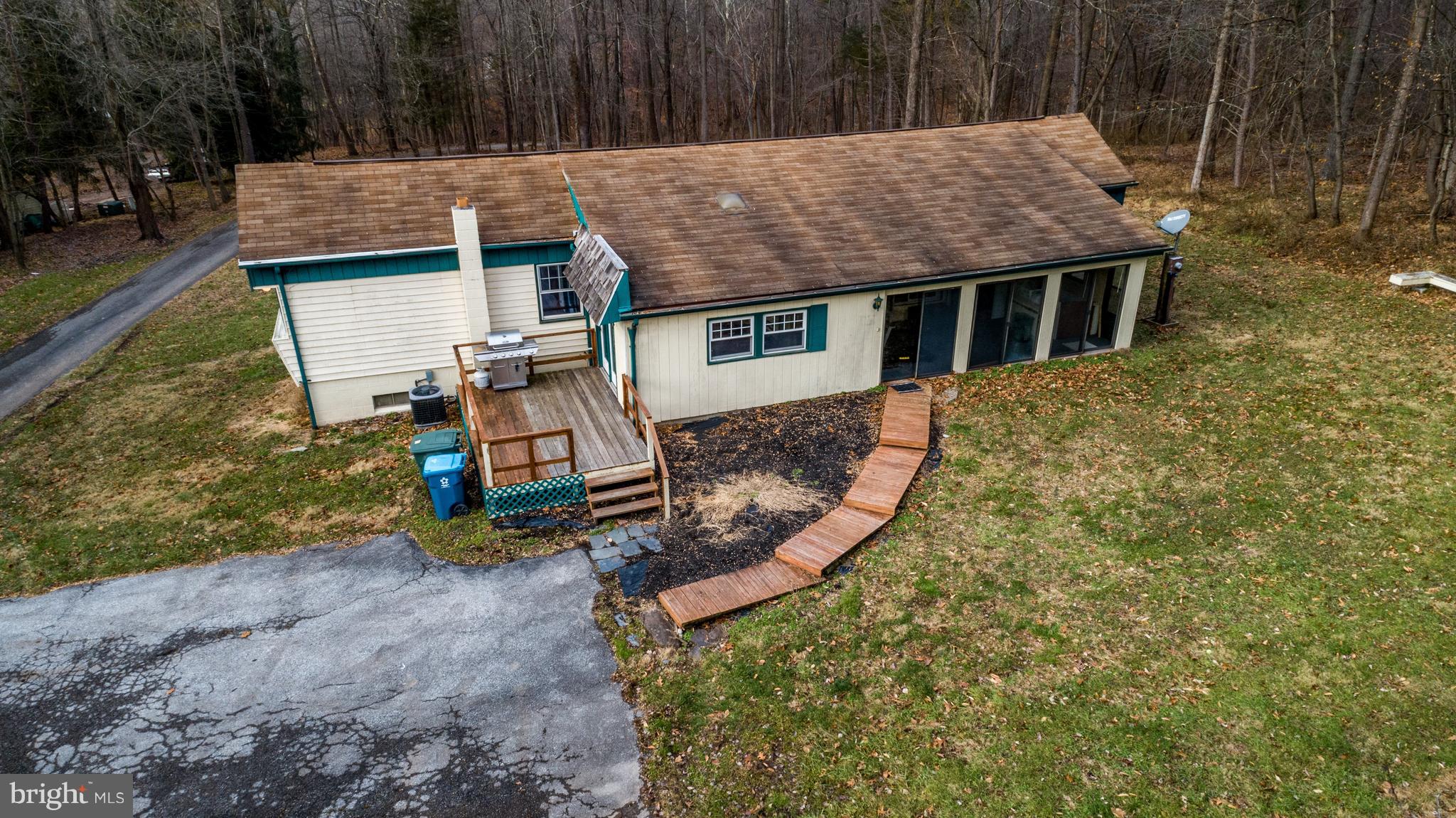 330 Creek Road Manchester, PA 17345 - Photo 32 of 35 Gallery Image 32
