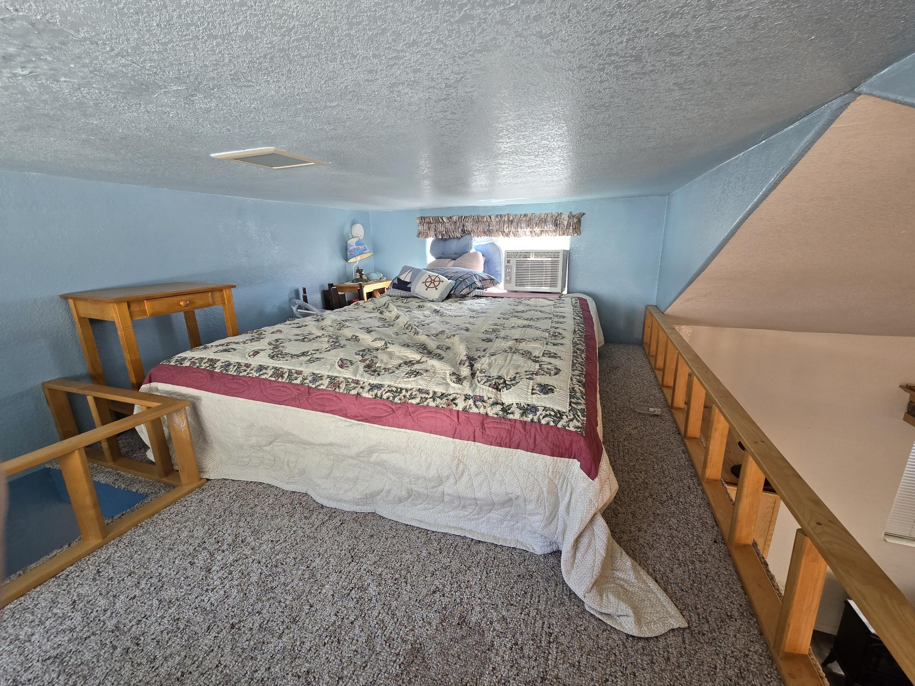16219 Lower Harbor Road, Unit 26 Brookings, OR 97415 - Photo 5 of 8 6 Loft