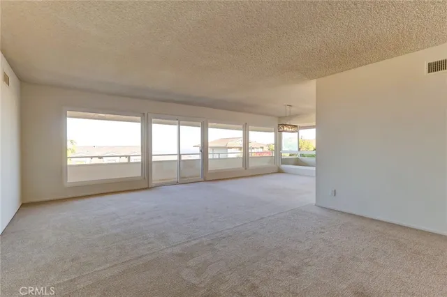 $5,900 | 30043 Grandpoint Lane, Rancho Palos Verdes, CA 90275