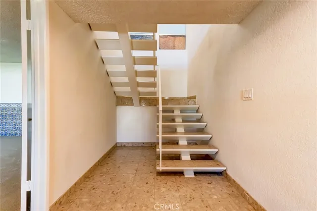 $5,900 | 30043 Grandpoint Lane, Rancho Palos Verdes, CA 90275