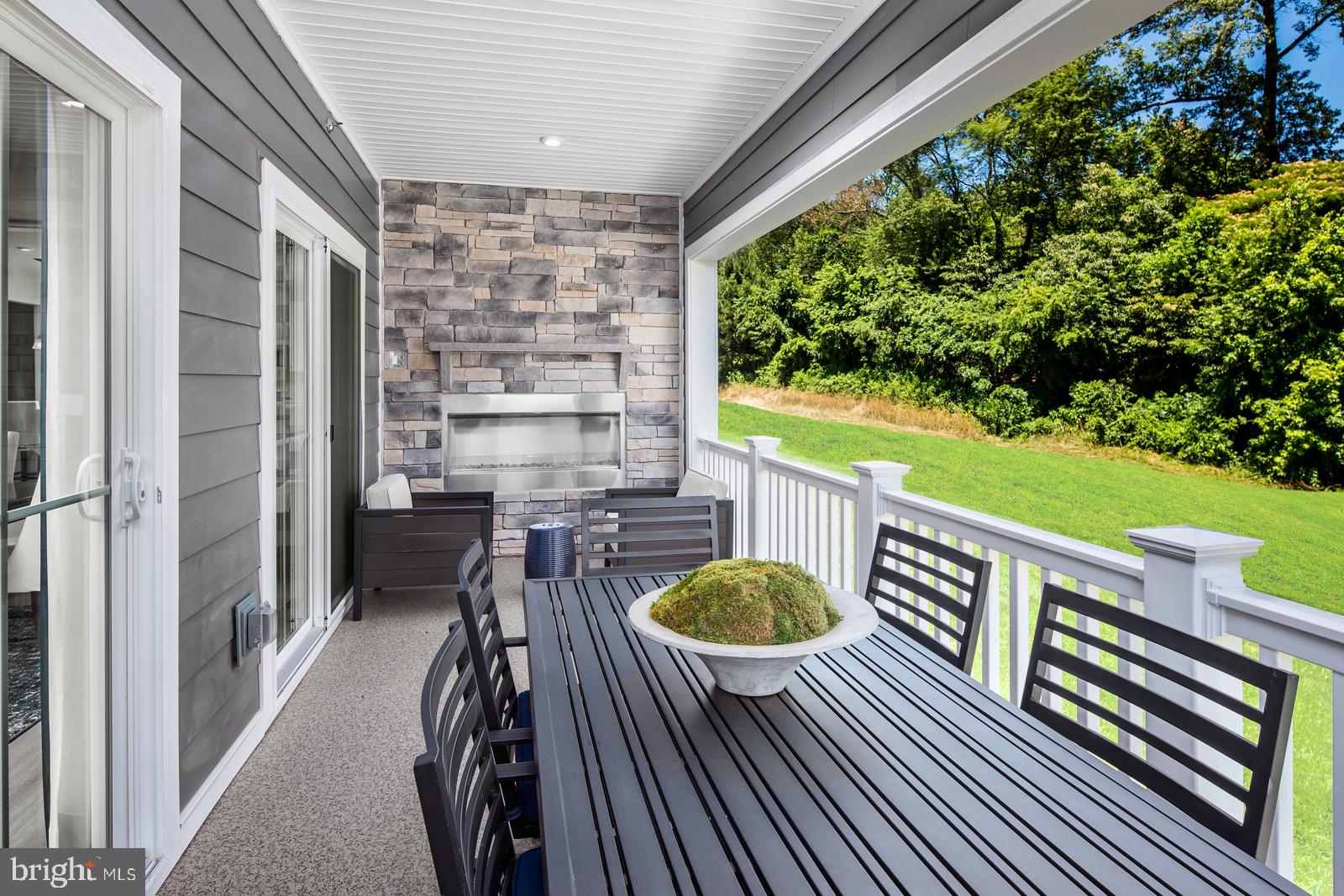 13841 Ridgeview Court Cockeysville, MD 21030 - Photo 21 of 21 Rear Deck