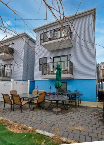 $985,000 | 69 West 19th Street, Bayonne, NJ 07002