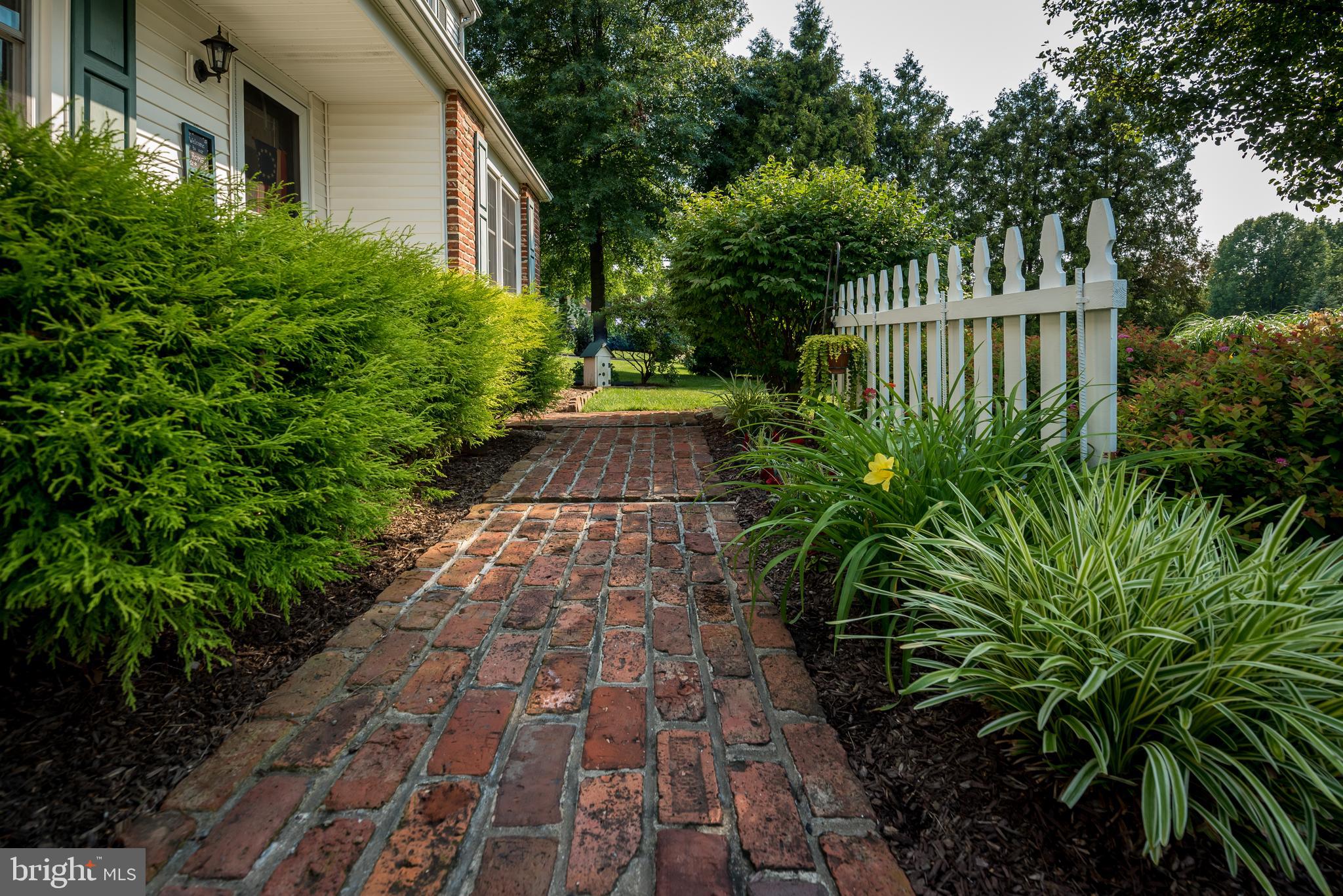 105 Olde Pilgrim Road Dublin, PA 18917 - Photo 6 of 38 Gallery Image 6