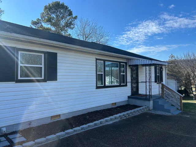 $300,000 | 4820 Appian Way, Chattanooga, TN 37415