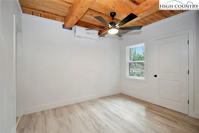 $430,000 | 117 Shagbark Road, Beech Mountain, NC 28604