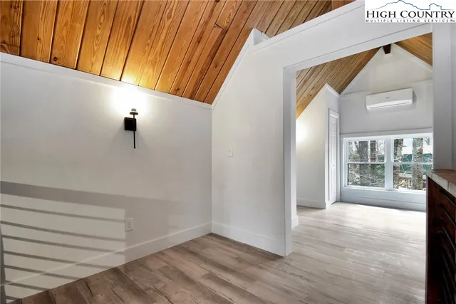 $430,000 | 117 Shagbark Road, Beech Mountain, NC 28604