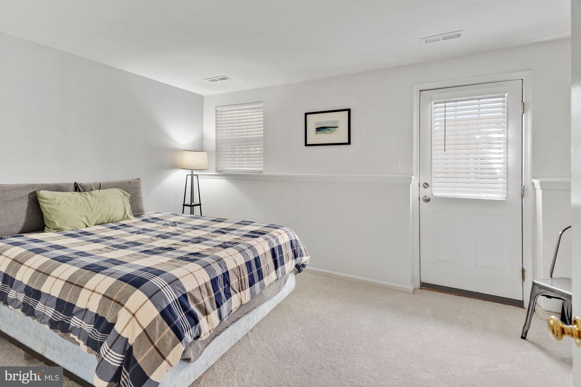 6357 Michael Robert Drive Springfield, VA 22150 - Photo 17 of 28