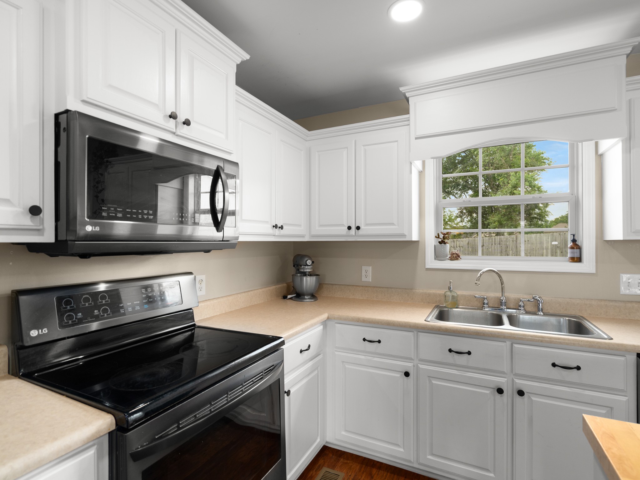 1908 Sheffield Lane Columbia, TN 38401 - Photo 12 of 40