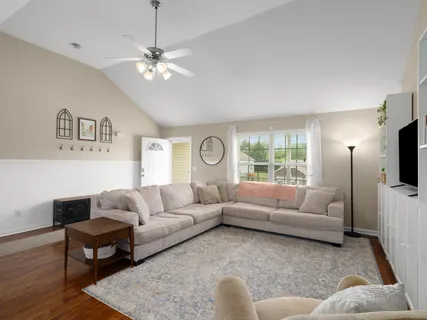 $335,000 | 1908 Sheffield Lane, Columbia, TN 38401