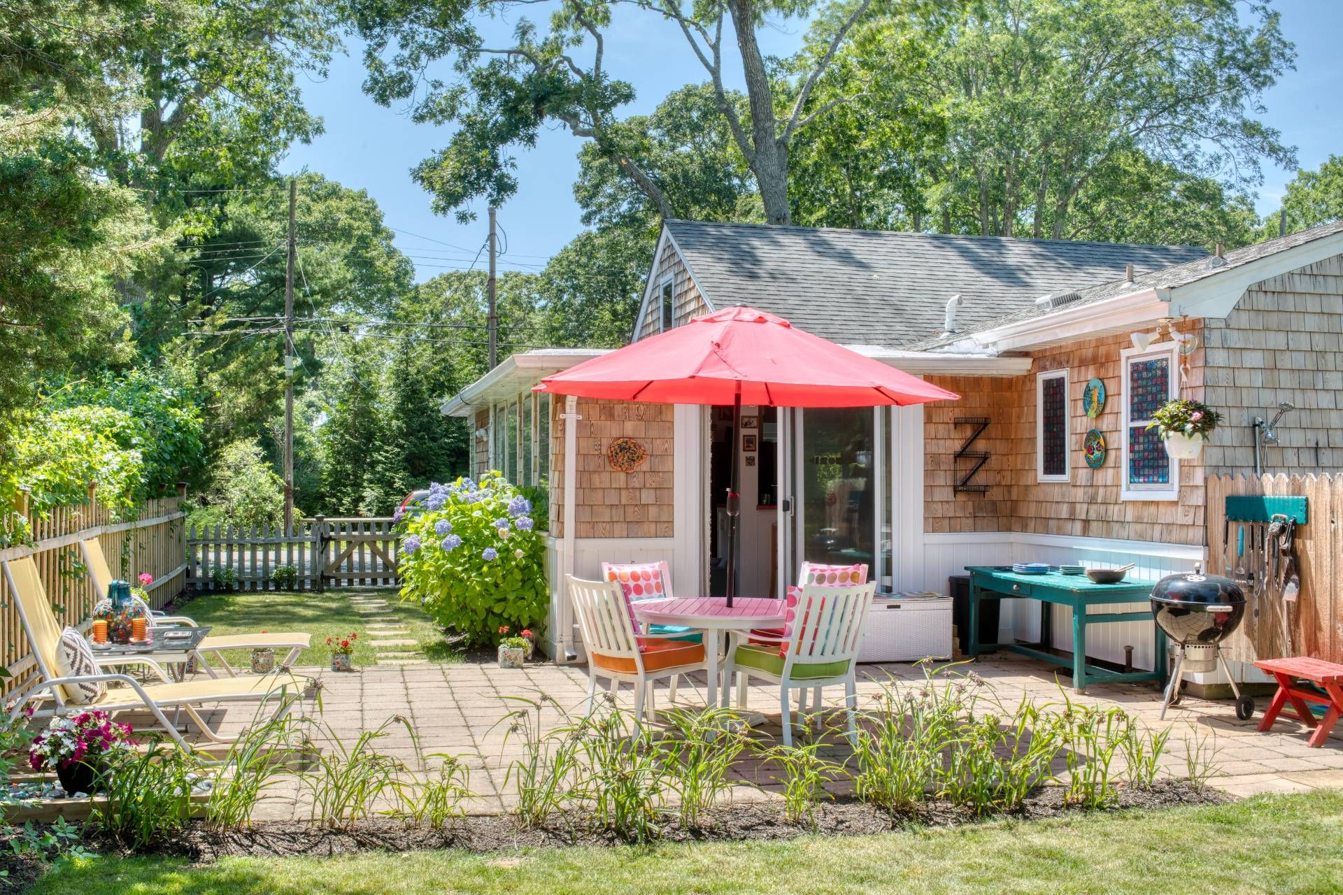 32 Chestnut Street Sag Harbor, NY 11963 - Photo 11 of 12