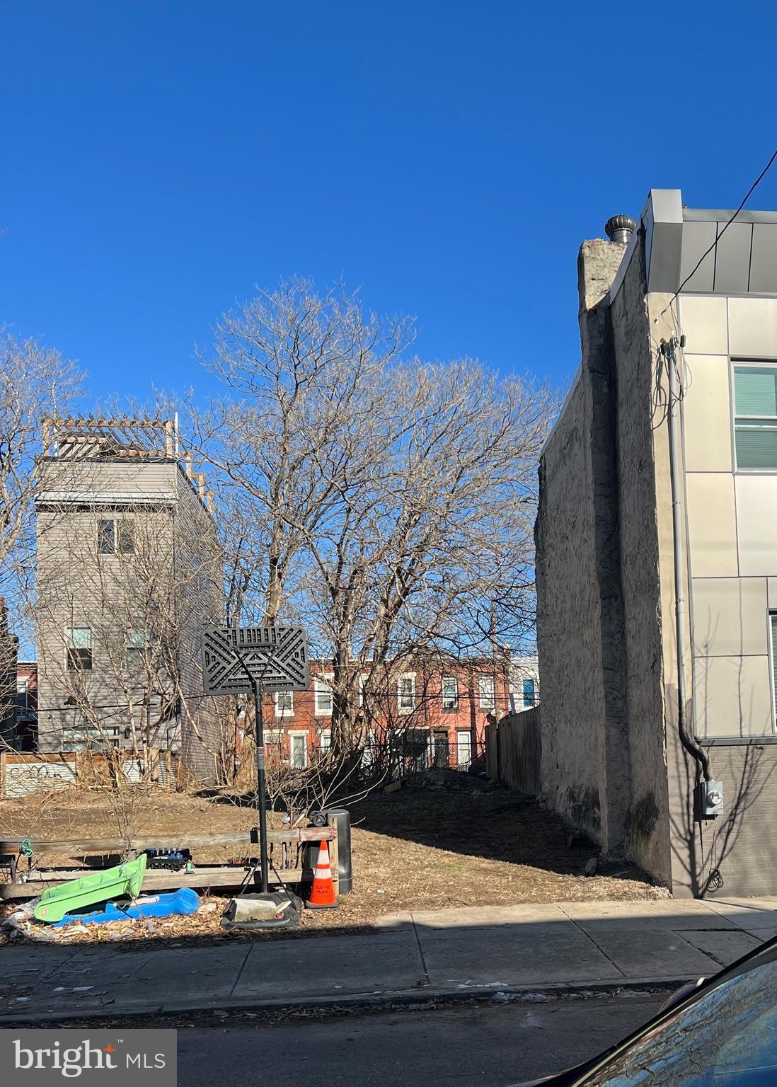 2621 Reed Street Philadelphia, PA 19146 - Photo 3 of 3 a view of building exterior