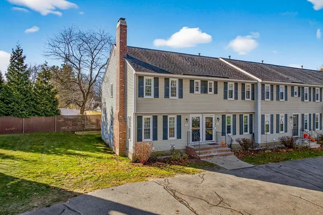 $420,000 | 20 Woodland Drive, Unit 330, Lowell, MA 01852