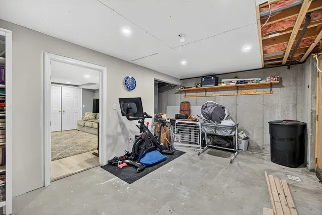 $420,000 | 20 Woodland Drive, Unit 330, Lowell, MA 01852