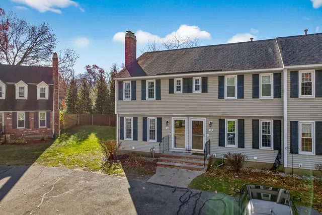 $420,000 | 20 Woodland Drive, Unit 330, Lowell, MA 01852