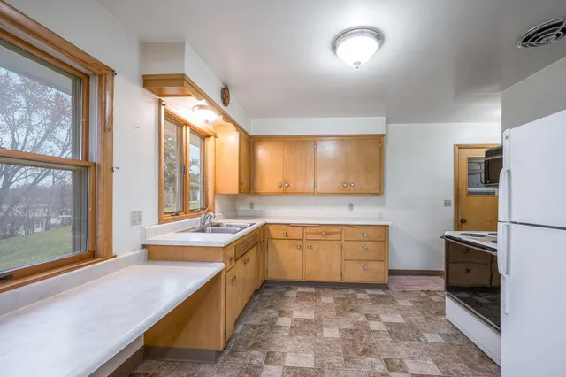 $170,000 | 847 South Hampton Street, Fairmont, MN 56031