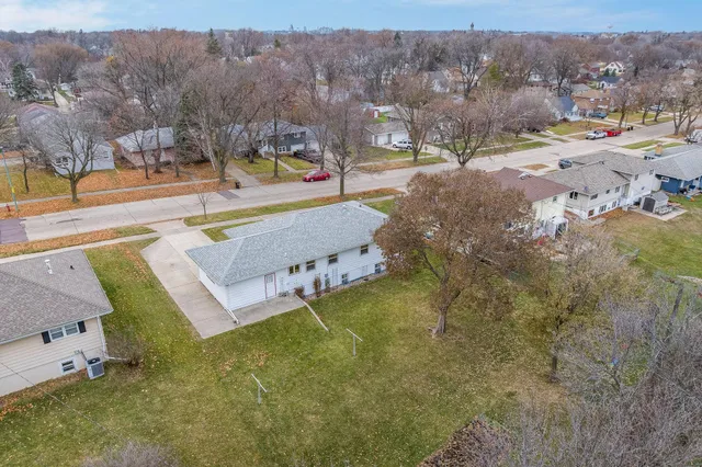 $170,000 | 847 South Hampton Street, Fairmont, MN 56031