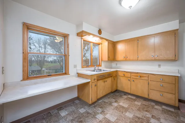 $170,000 | 847 South Hampton Street, Fairmont, MN 56031