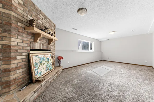 $425,000 | 3939 Westbury Drive, Eagan, MN 55123