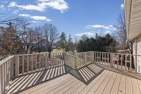 $425,000 | 3939 Westbury Drive, Eagan, MN 55123