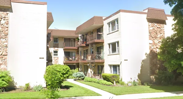$145,000 | 4338 North Keeler Avenue, Unit 2F, Chicago, IL 60641