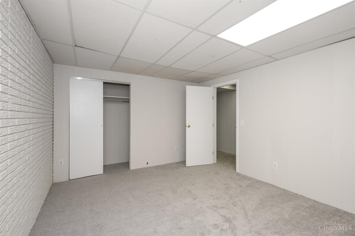 4575 Eck Road Middletown, OH 45042 - Photo 18 of 33 Gallery Image 18