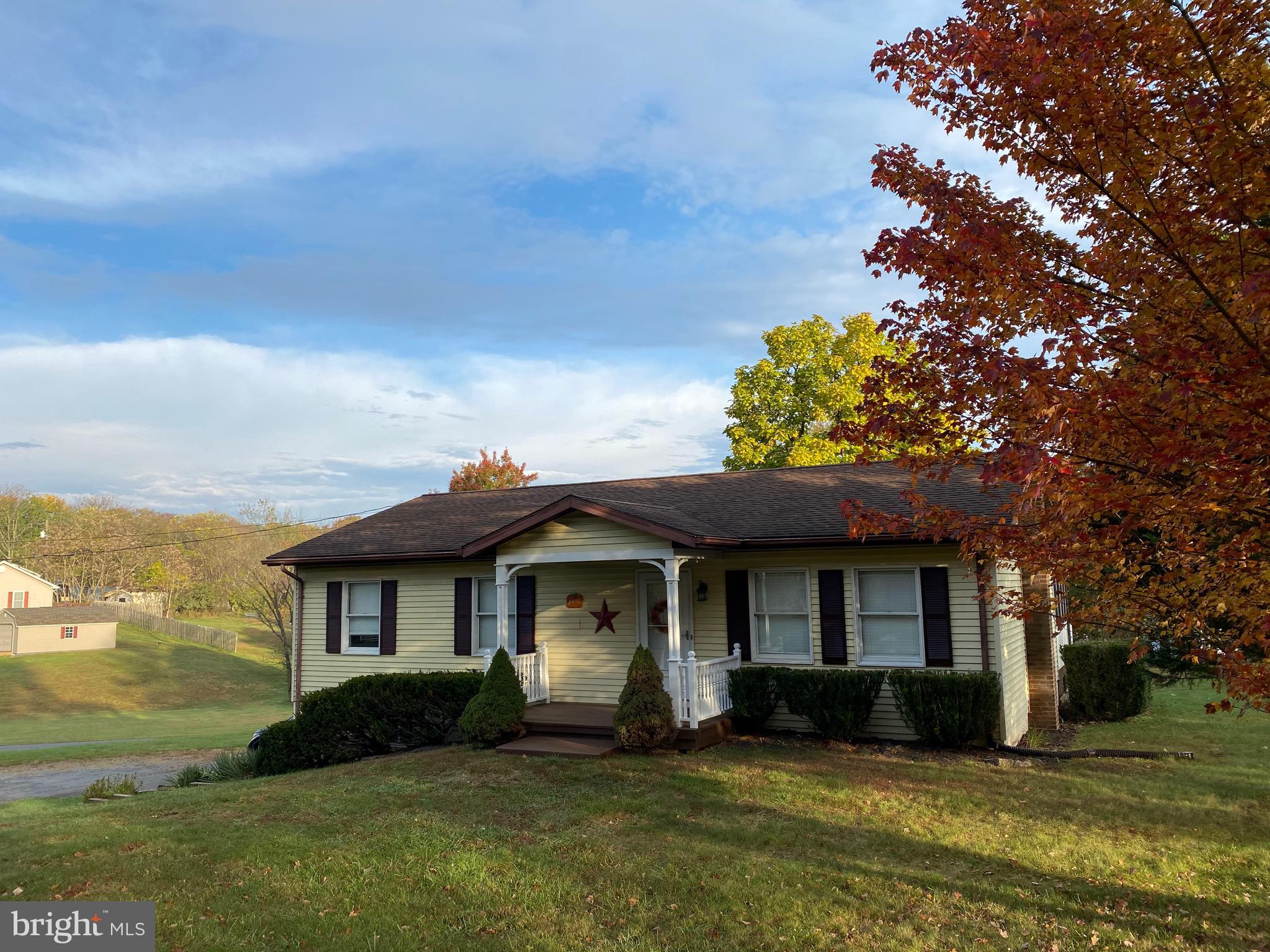 4 Pious Ridge Road Berkeley Springs, WV 25411 - Photo 1 of 21 Front of Home