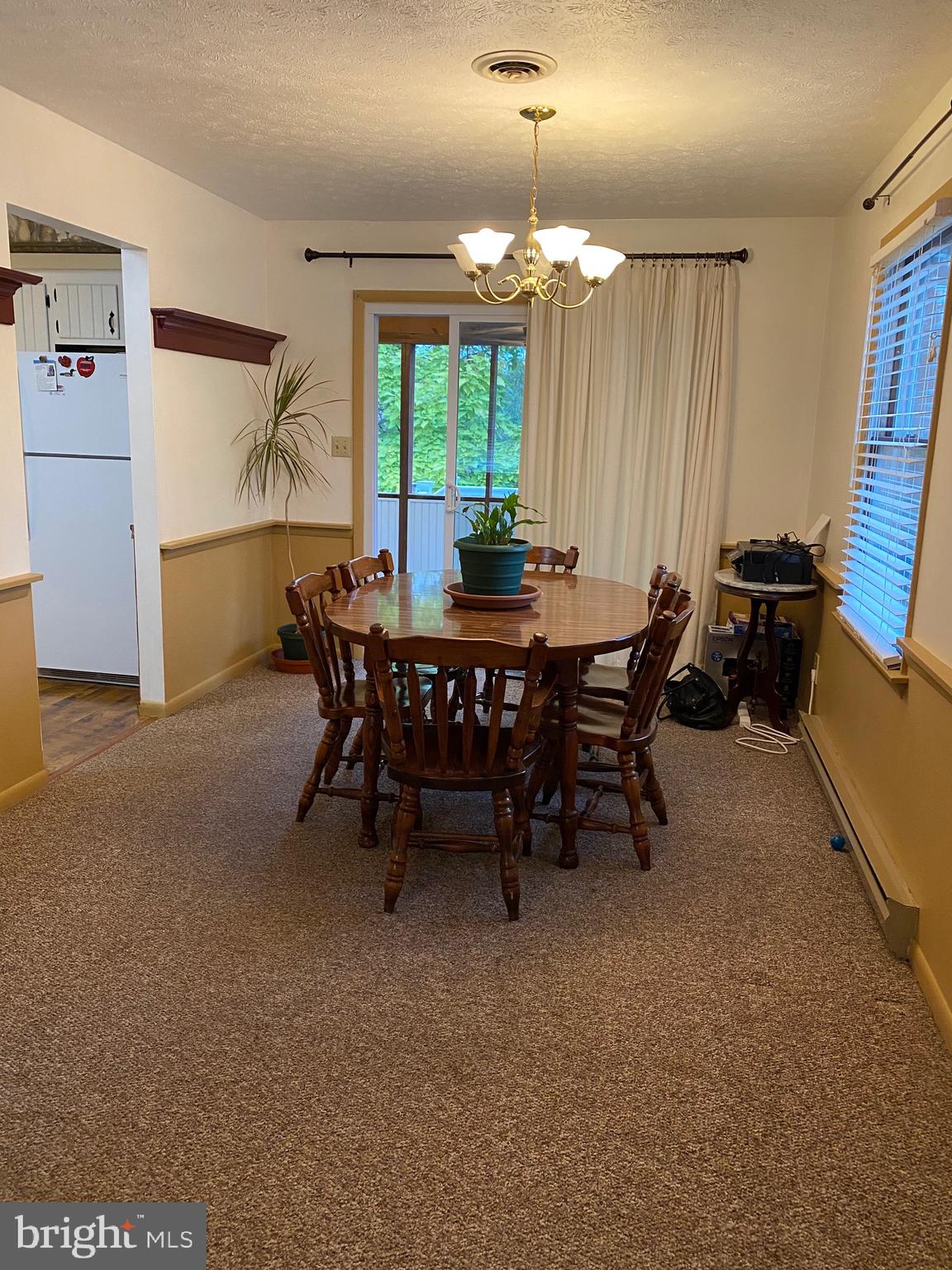 4 Pious Ridge Road Berkeley Springs, WV 25411 - Photo 7 of 21 Dining