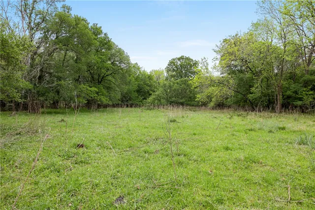 $316,250 | 433 County Road 433, Dime Box, TX 77853