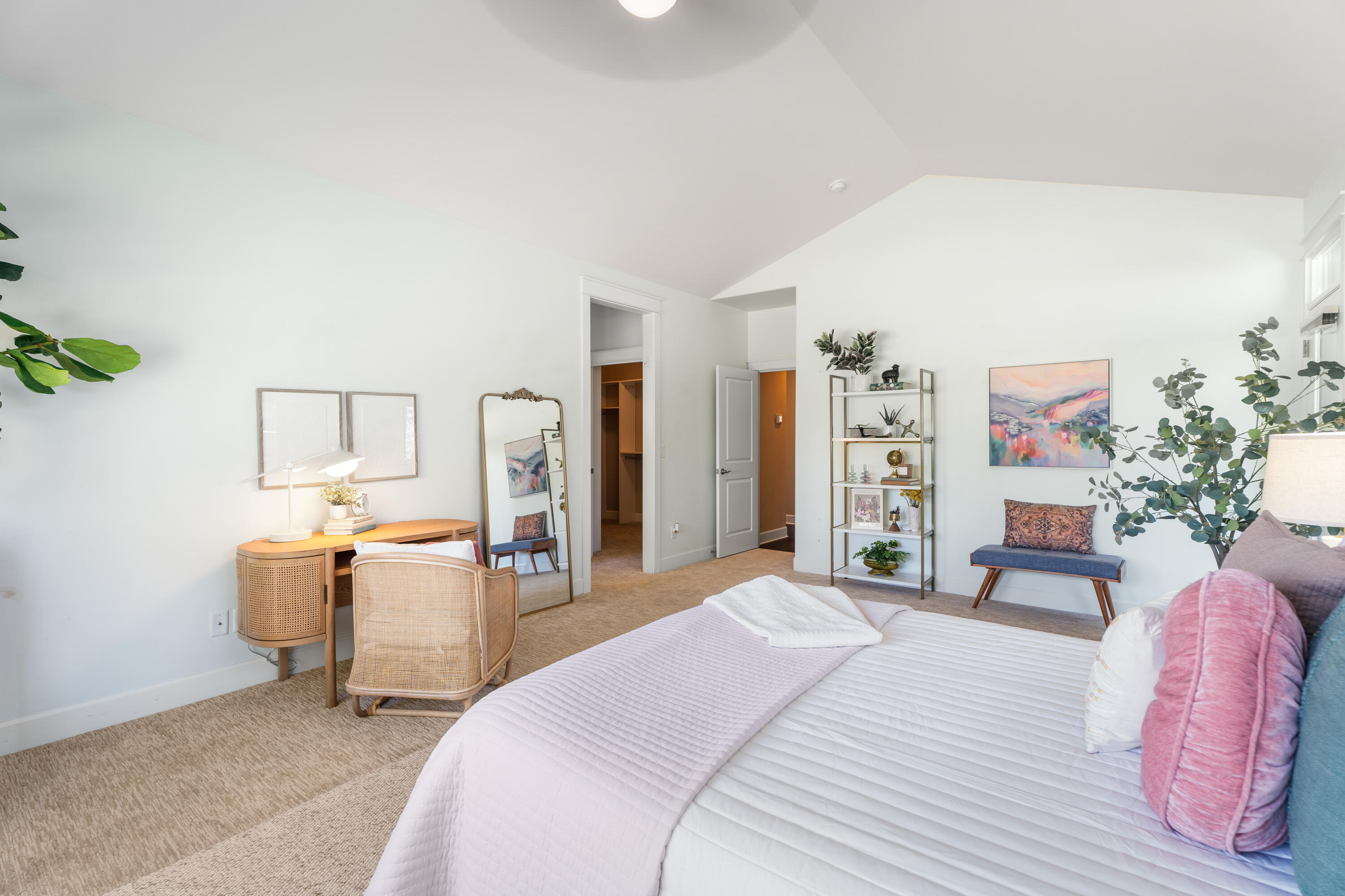 20182 Stonegate Drive Bend, OR 97702 - Photo 22 of 50 16-Bedroom
